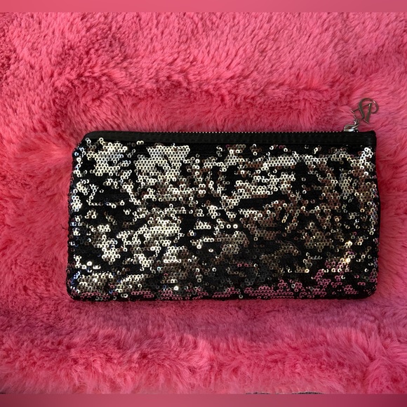Victoria’s Secret Black Sequin Zippered Makeup Pouch - Picture 3 of 5